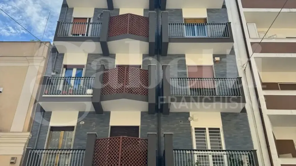 Välivaade - Modern 2-Bedroom Apartment in Bari Centre