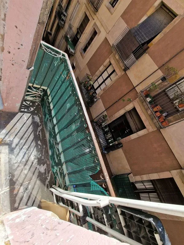 Balcon - Apartment with Balcony in El Raval, Barcelona