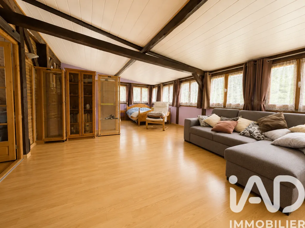 Elutuba - Chalet with Lake Access in Calm Setting