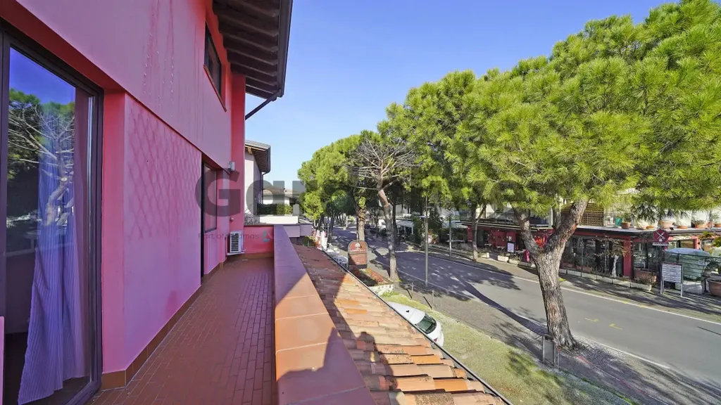 Balcon - Quadruplex with Panoramic Terrace in Sirmione