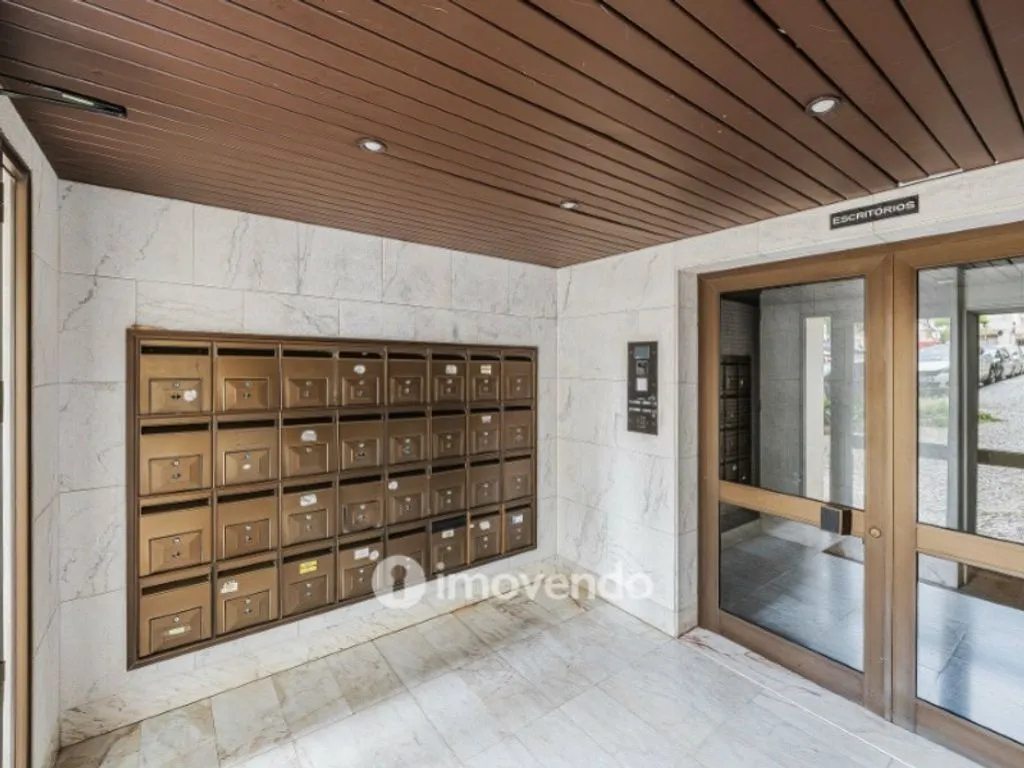 Entrée - Luxury Flat with Fireplaces in Almada