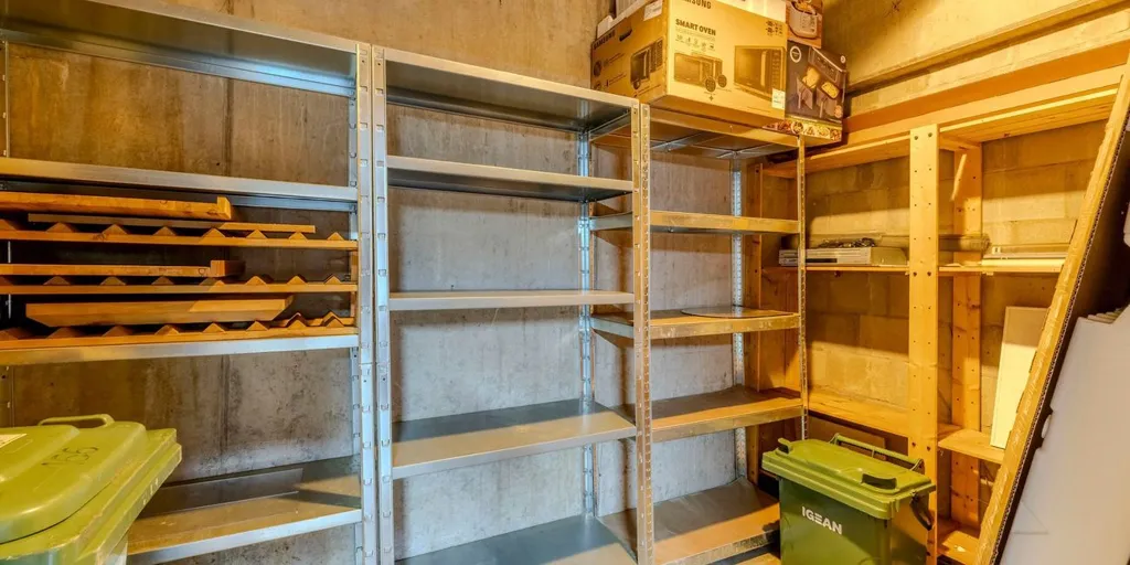Pesuköök - Ground Floor Apartment with Garden in Niel