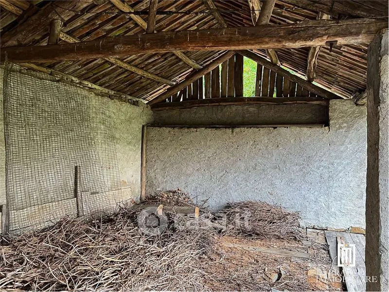 Pièces - Rustic Farmhouse with Panoramic Views in Cessole