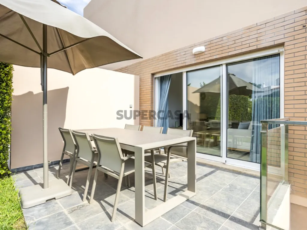 Terrasse - Duplex T2 with Private Garden in Lagoa