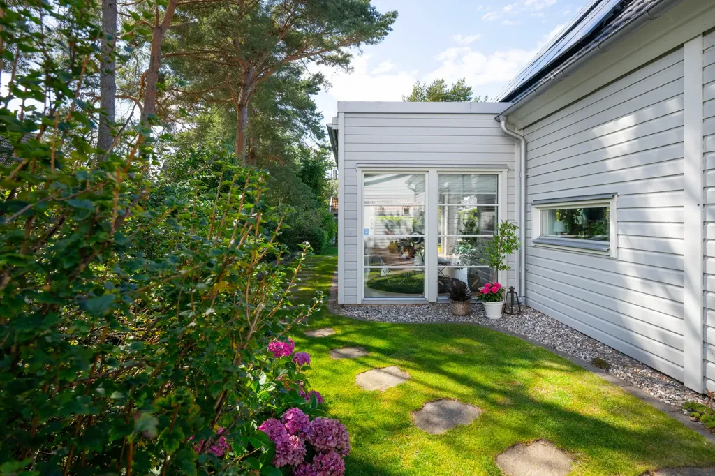 6-toaline maja asukohas Höllviken