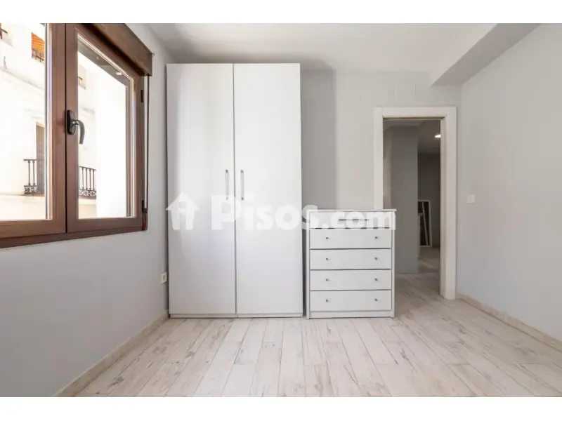 Bedrooms - Renovated Flat with Northwest View in Alhamar