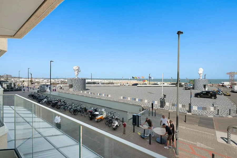 Balcón - Renovated Corner Flat with Sea View on Rubensplein