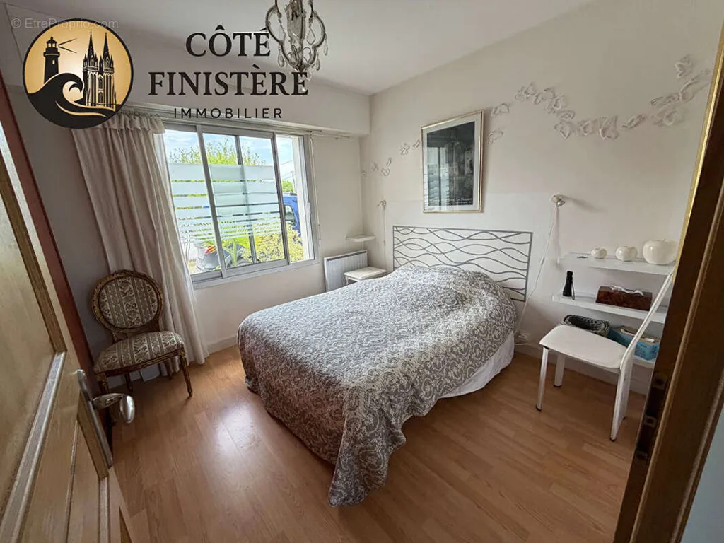 Chambres - Maison de Plain-Pied avec Jardin à LOCTUDY