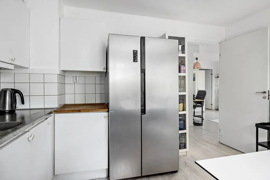Köök - Apartment with Balcony in Stenhagen, Uppsala