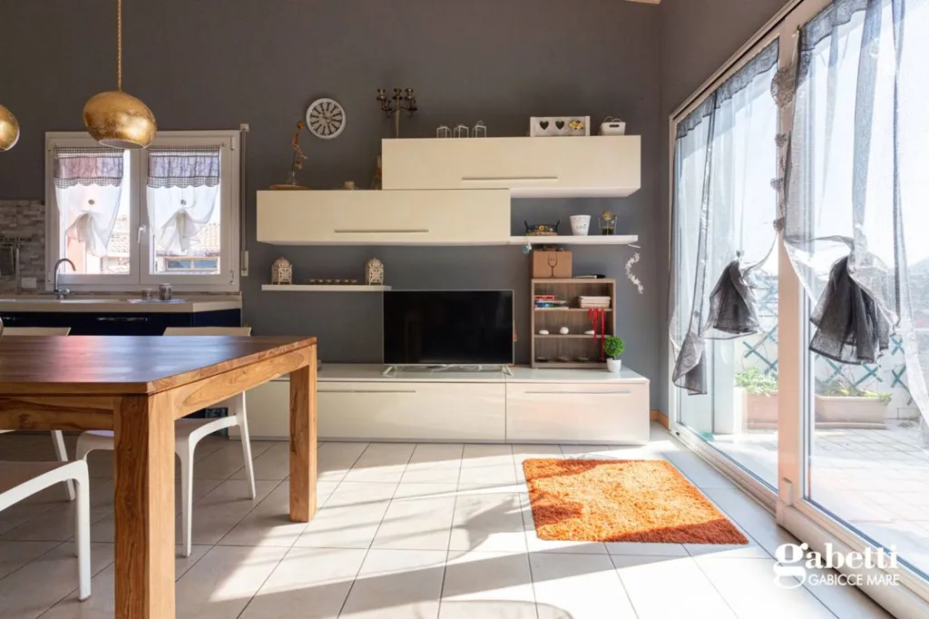 Söögituba - Apartment with 80m² Terrace in Gabicce Mare