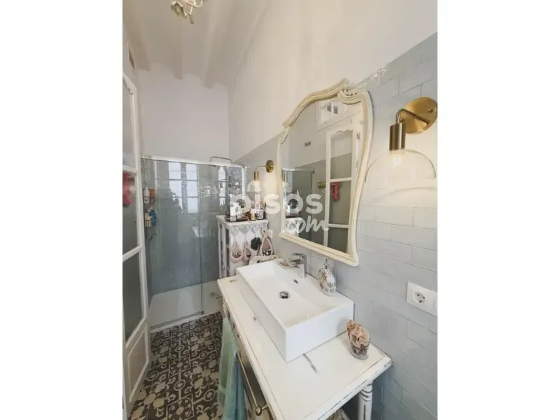 Salles de bain - Historic Flat with Balcony in Plaza España