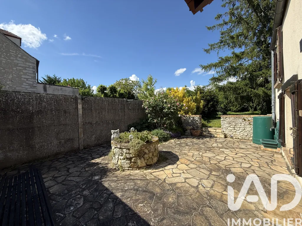 Jardin - Maison de Ville avec Garage à Voisenon