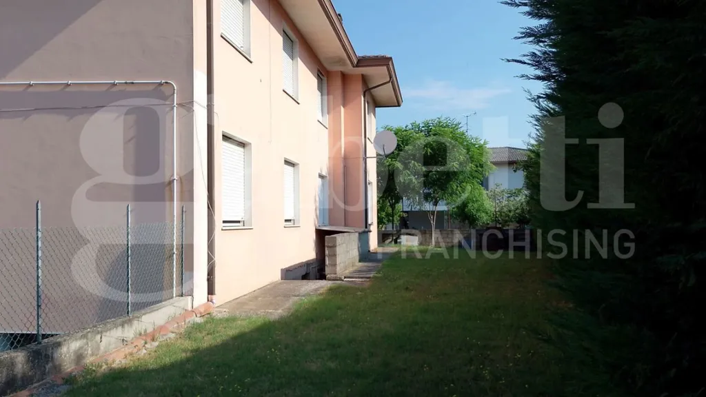 Garden - Modernised Apartment with Garden in Ceregnano