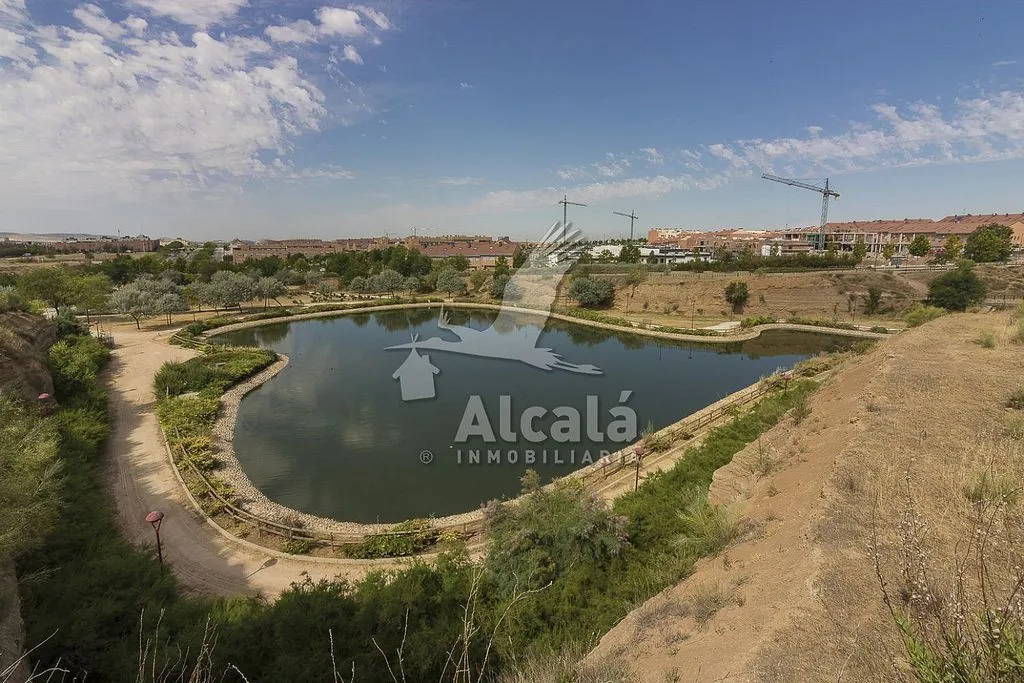 1-Bed Flat with Pool in Los Hueros