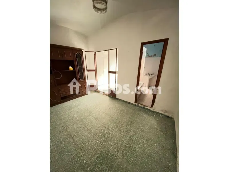 Esik - Apartment with 5 Bedrooms in Old Town
