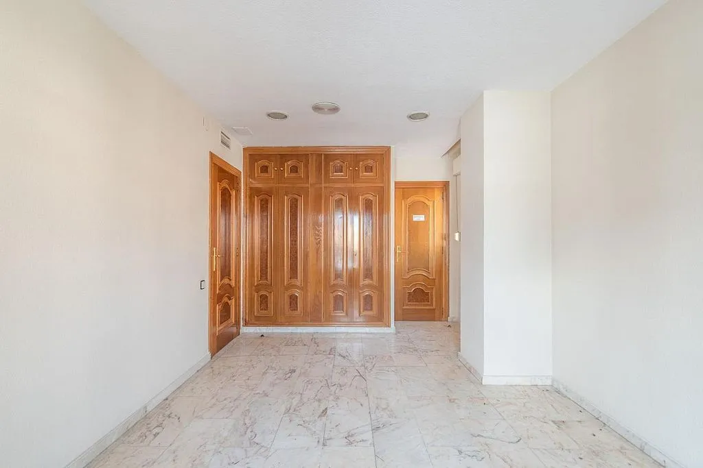 Entrée - Modern Apartment with Balcony in Armilla