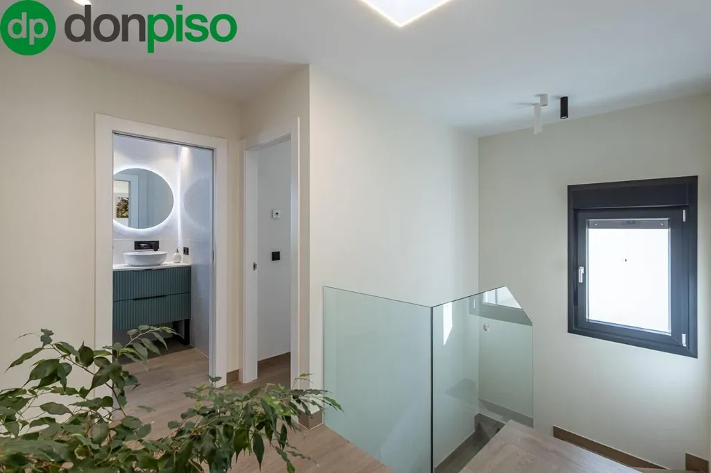 Ingresso - Modernised Semi-detached Chalet in Albolote