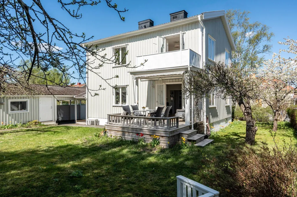 6-toaline maja asukohas Uppsala kommun
