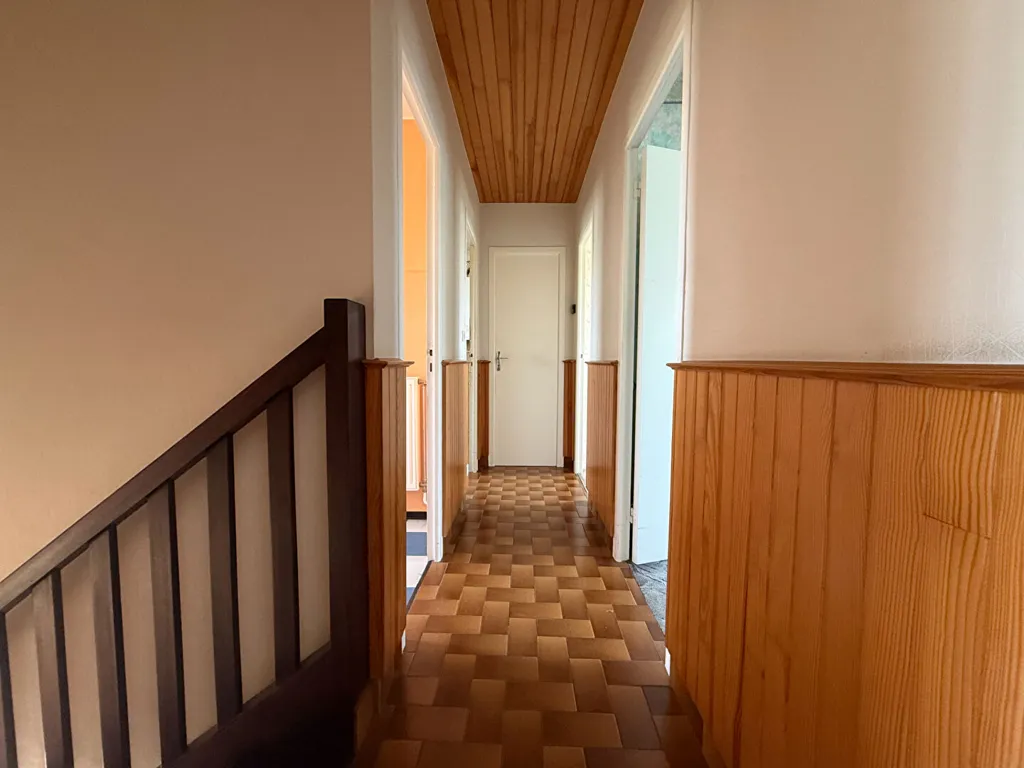 Stanze - Charming 4-Bedroom House with Garden in Central Location