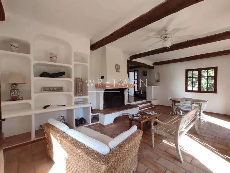 Séjour - Bastide avec Terrain à La Garde-Freinet