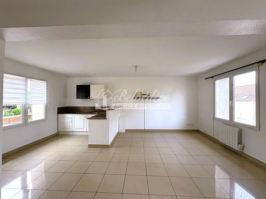 Köök - 2-Bedroom Flat with Private Parking in Mery-sur-Oise