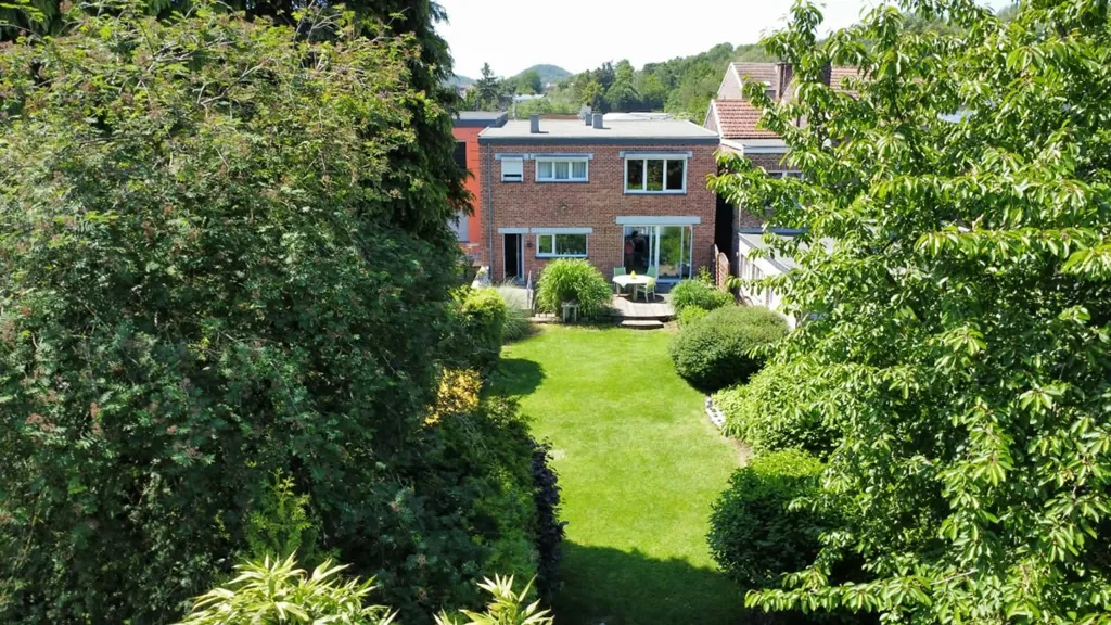 Õhuvaade - Semi-Detached House with Garden in Herstal