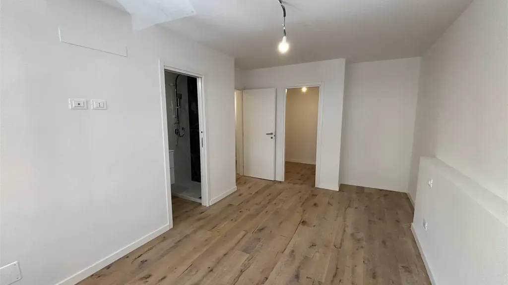 Toad - Rusticated Flat with River View in Florence
