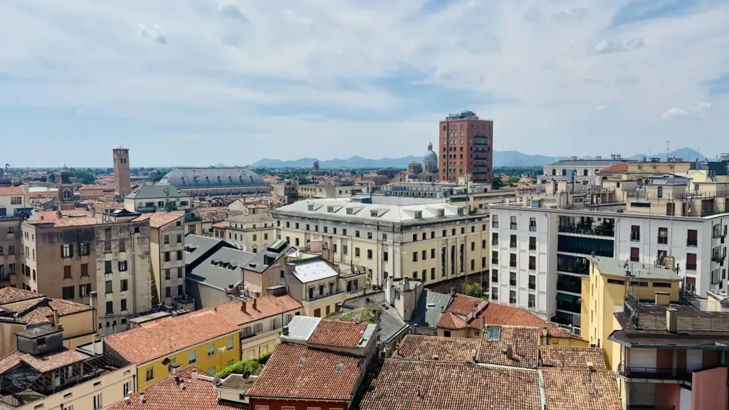 Balcone - 3-Bedroom Apartment with Panoramic View in Padua