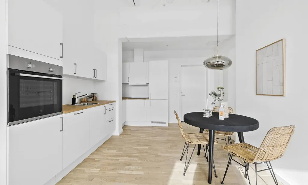 Köök - Apartment with Elevator in Co-Op Community