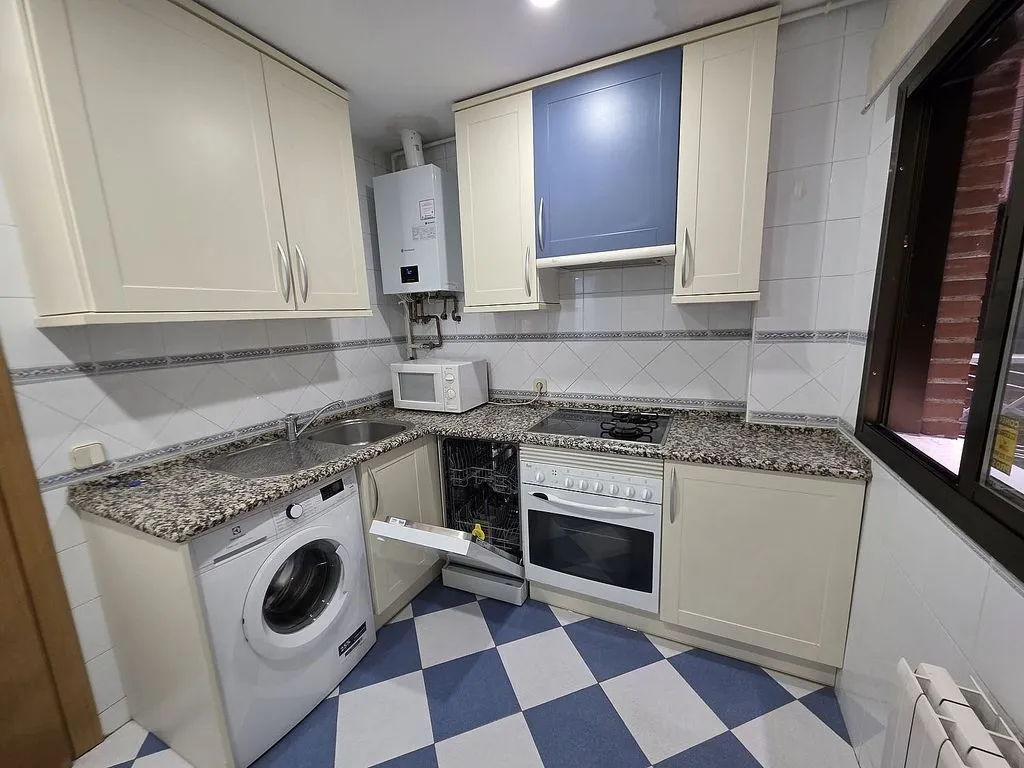 Cuisine - 1-Bedroom Flat with Pool in Atocha