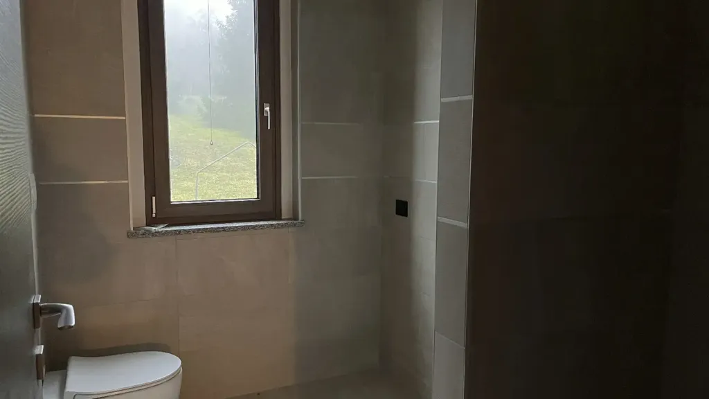 Salles de bain - Rustic Villa with Garden in Oltremonte, Coli