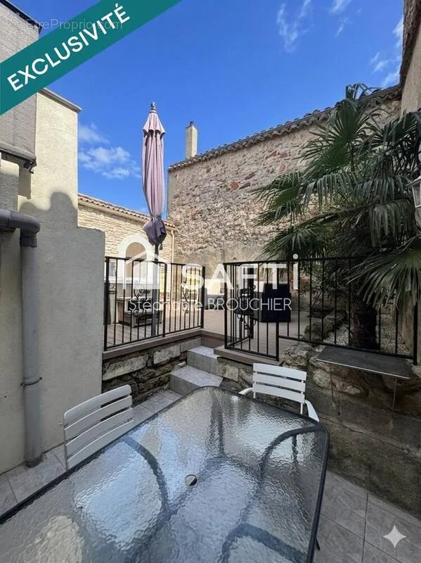 Aed - Multi-Unit Apartment Building with Parking in Vallon-Pont-d'Arc