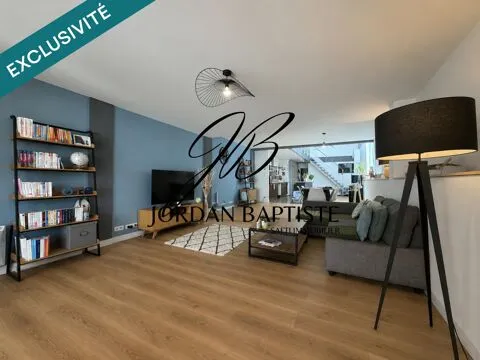 Living Room - Loft-Style House with Terrasse in Grisolles