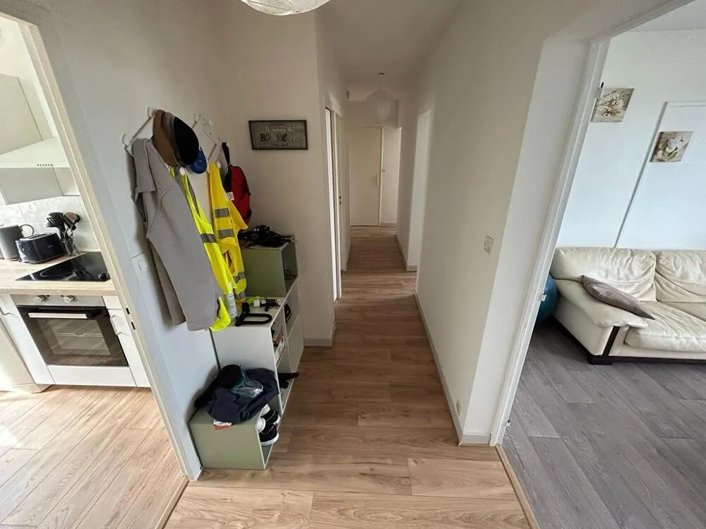 hallway_entrance