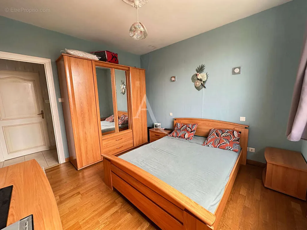 Camere da letto - 1965 House with Garden in Aizenay Centre