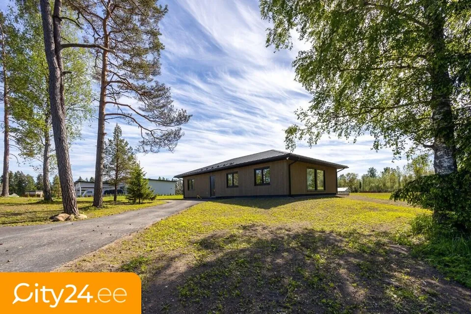 Exterior - Spacious Cottage with Garden in Maidla, Saue