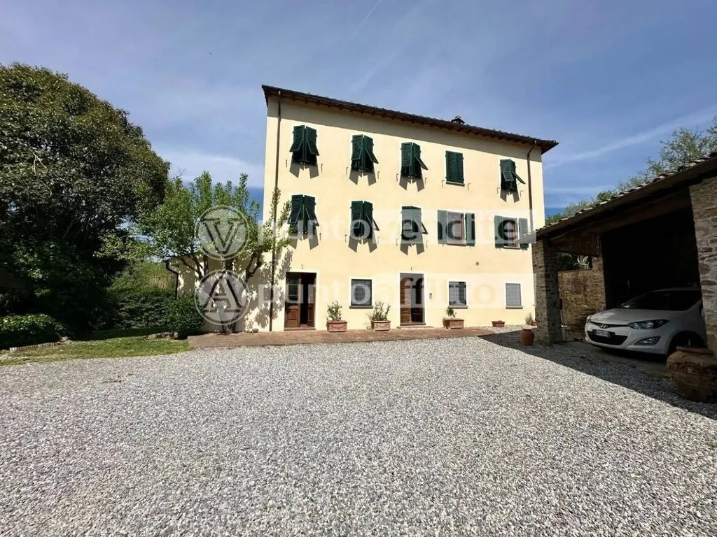 Välivaade - Country House with Pool Potential in Capannori