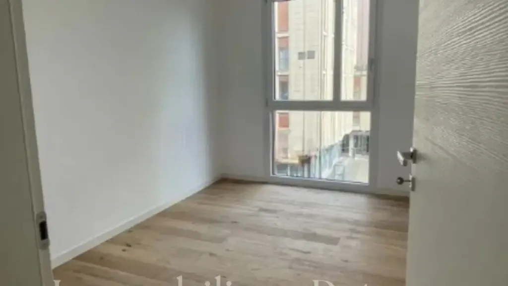 Pièces - Modernised Apartment with River View in Padua