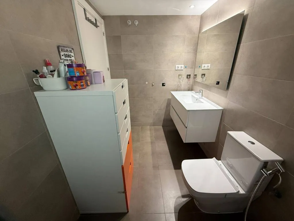 Vannitoad - Luxury Flat with Terrace in Gavarra, Cornellà de Llobregat