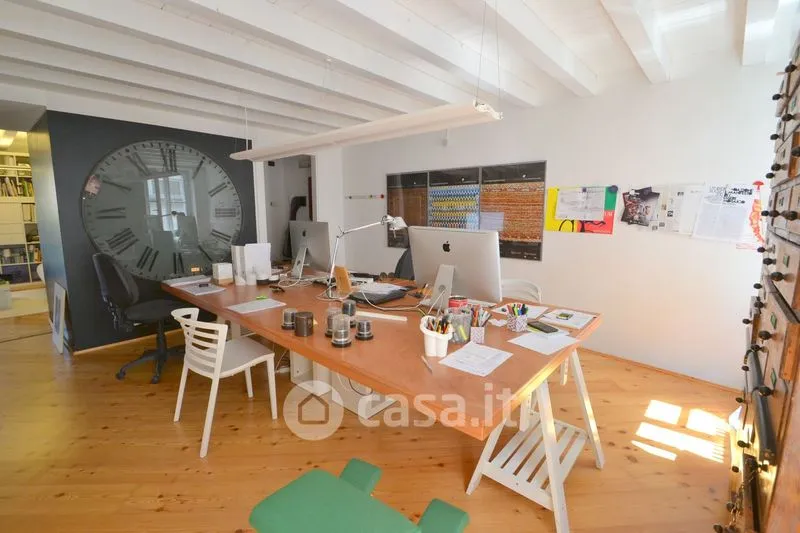 Bureau - Rustic House with Private Garden in Spilimbergo