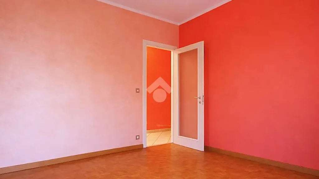 Rooms - Central 4-Bed Apartment with Balcony in Cossato