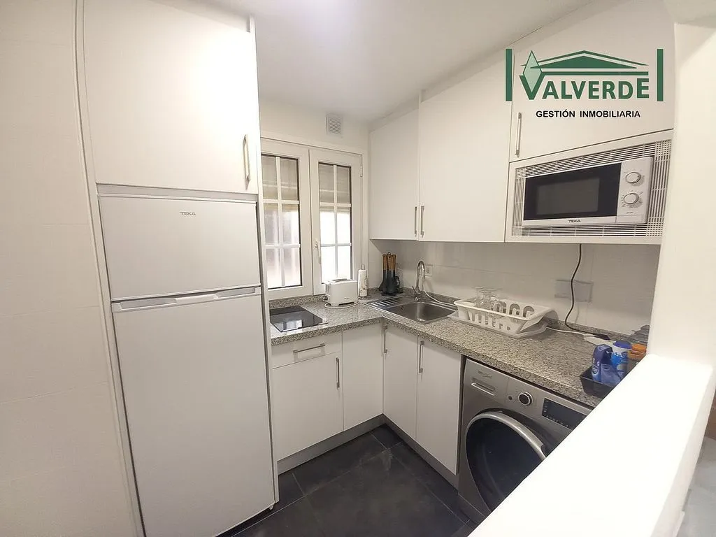 Cucina - Furnished Flat with Balcony in City Centre
