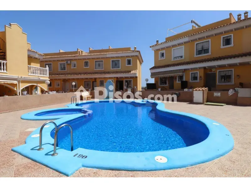 Bassein - East-Facing Semi-Detached House with Pool in Algorfa