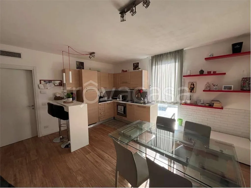 Köök - Efficient Flat with Lift in Sassuolo