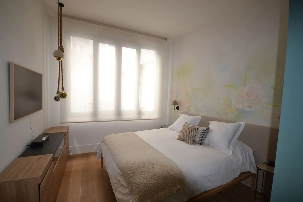 Magamistoad - Luxury Apartment with Interior Garden in Madrid
