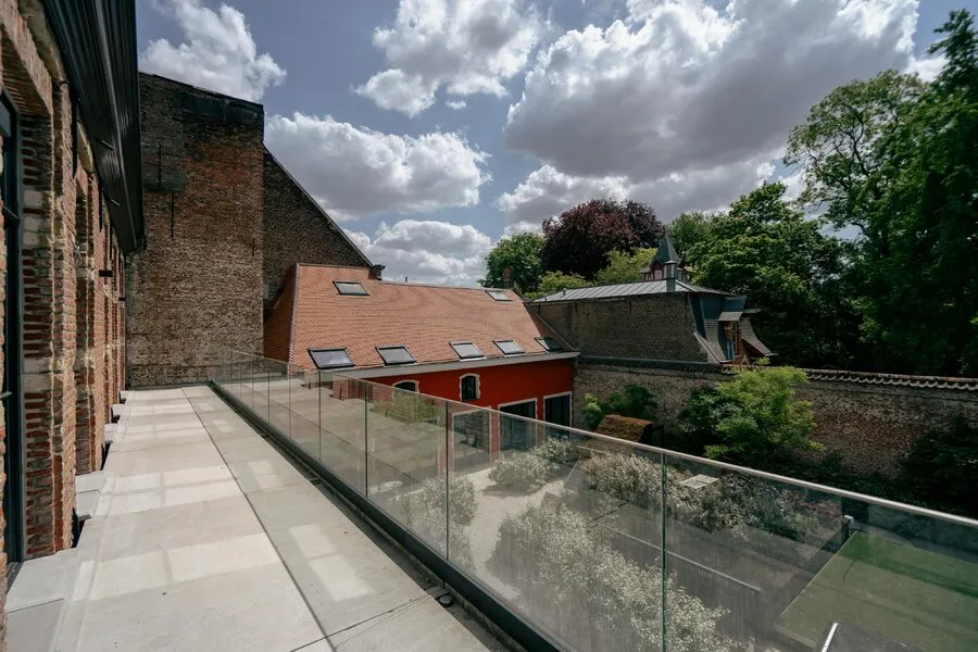 Terrass - Spacious Apartment with Terrace in Ghent Centre
