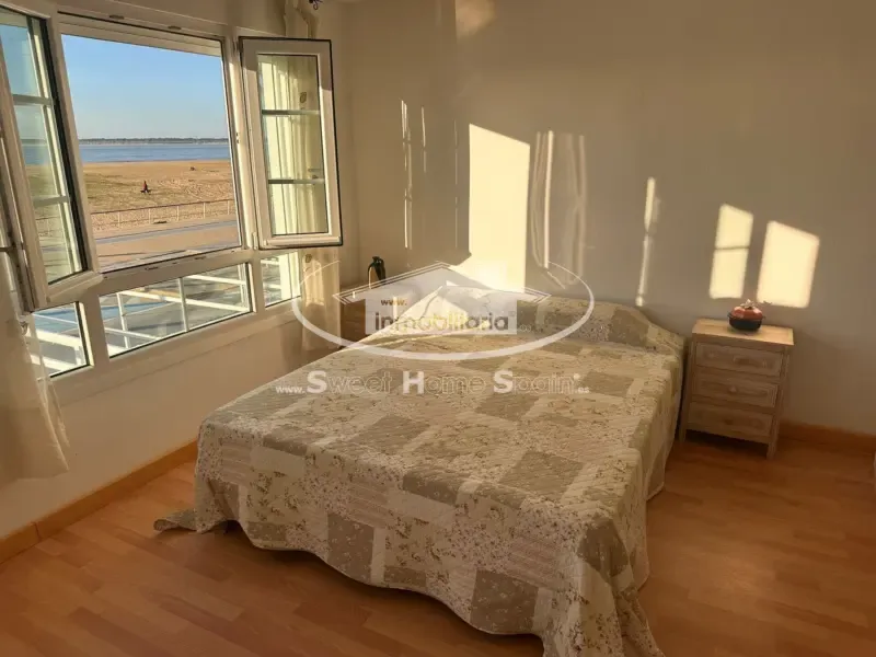 Magamistoad - Duplex with Sea View and Private Garden in Centro-Calzada