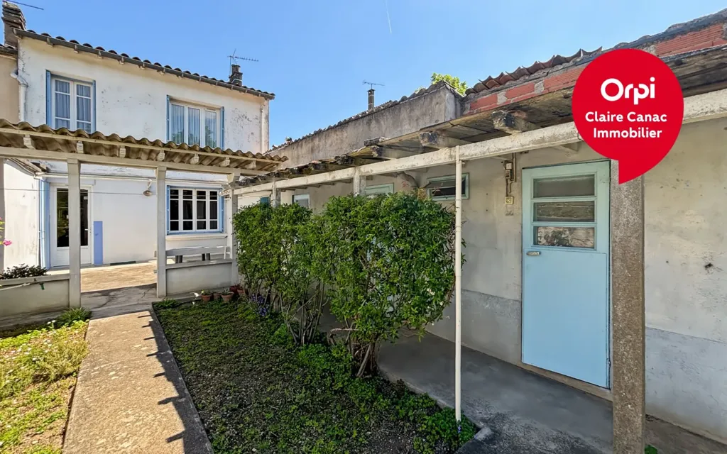 Jardin - Maison de Charme avec Jardin au Bord de l'Eau à Castres