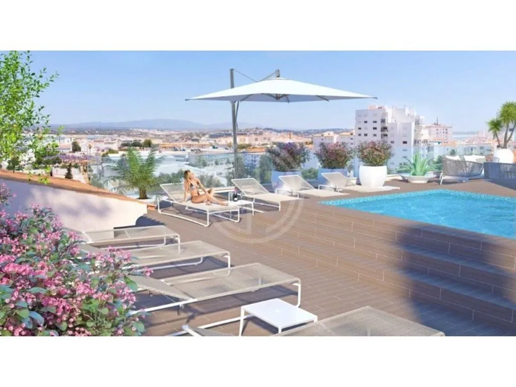 Bassein - Luxury 3-Bedroom Apartment with Pool in Lagos