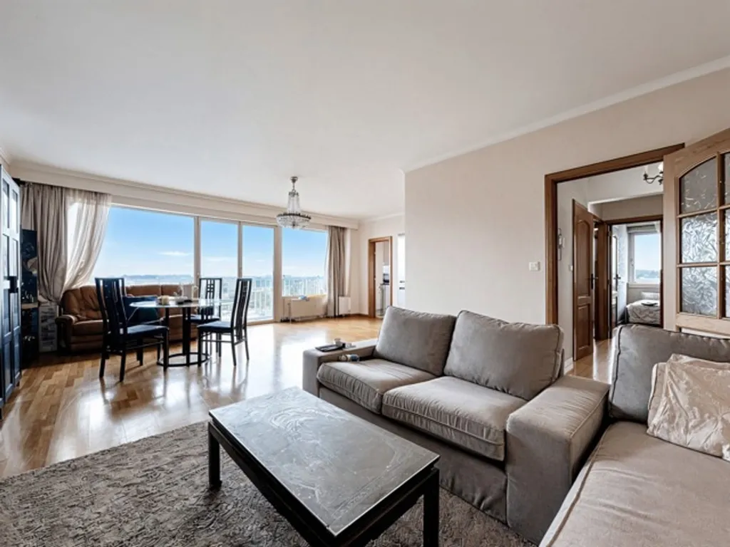 Séjour - Appartement de Deux Chambres avec Terrasse à Ganshoren
